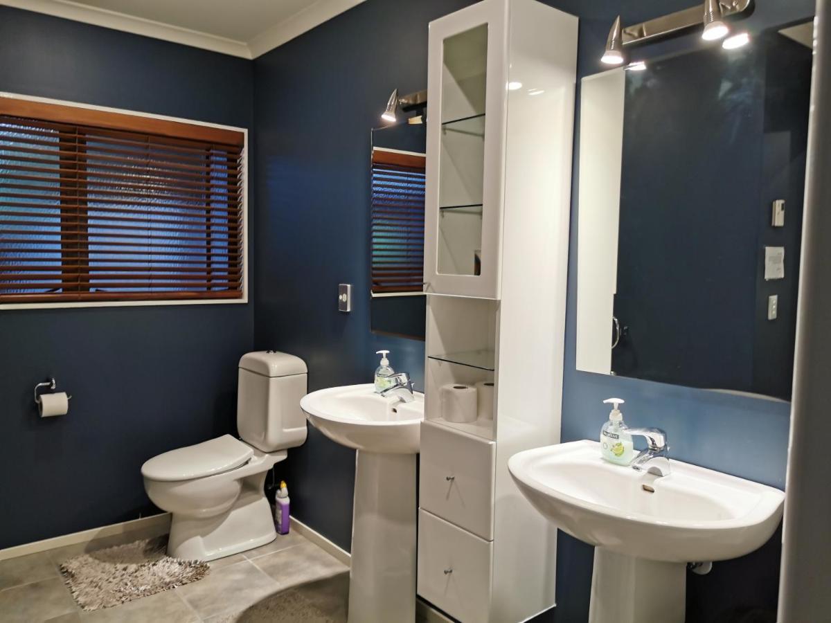 Lakeview Holiday Hideaway Taupo Eksteriør billede