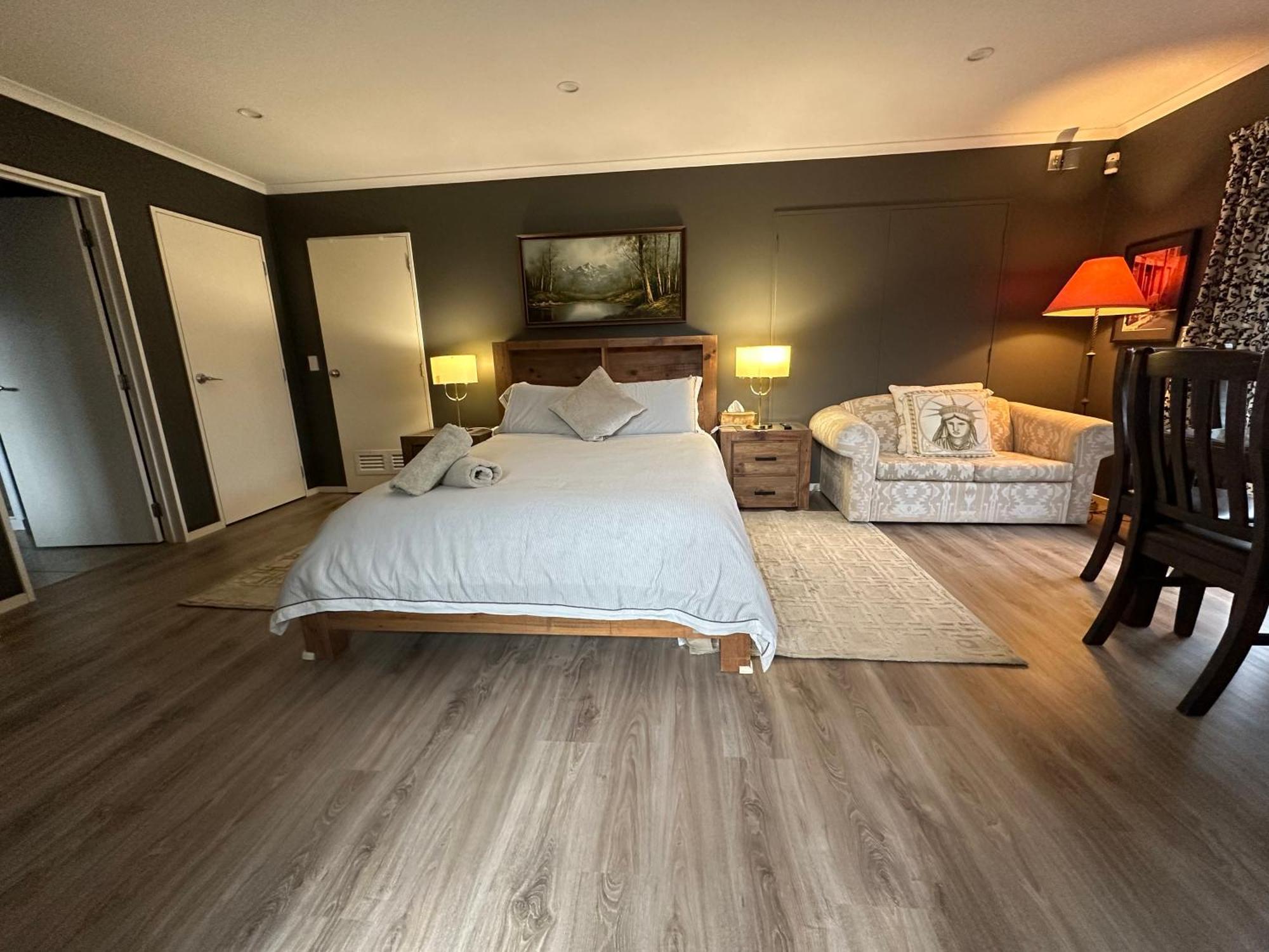 Lakeview Holiday Hideaway Taupo Eksteriør billede